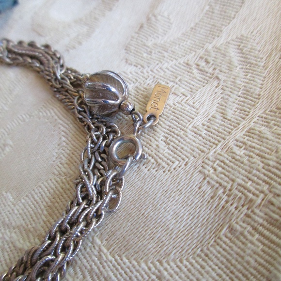 Vintage Monet Goldtone Chain Link Beaded Necklace - Picture 5 of 5